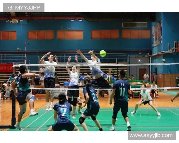 广州排球队在全国排球团队协作排行榜中荣获第十名的佳绩